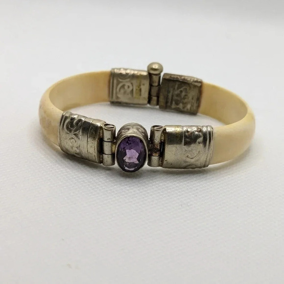 Amethyst  Bone bracelet - Picture 1 of 5